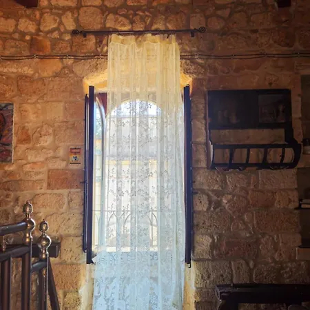 Pergulea Bed & Breakfast