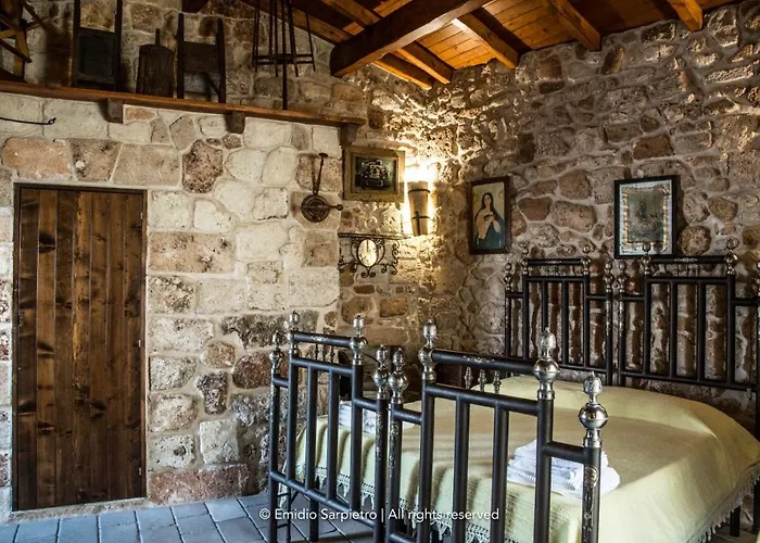 Pergulea Bed & Breakfast